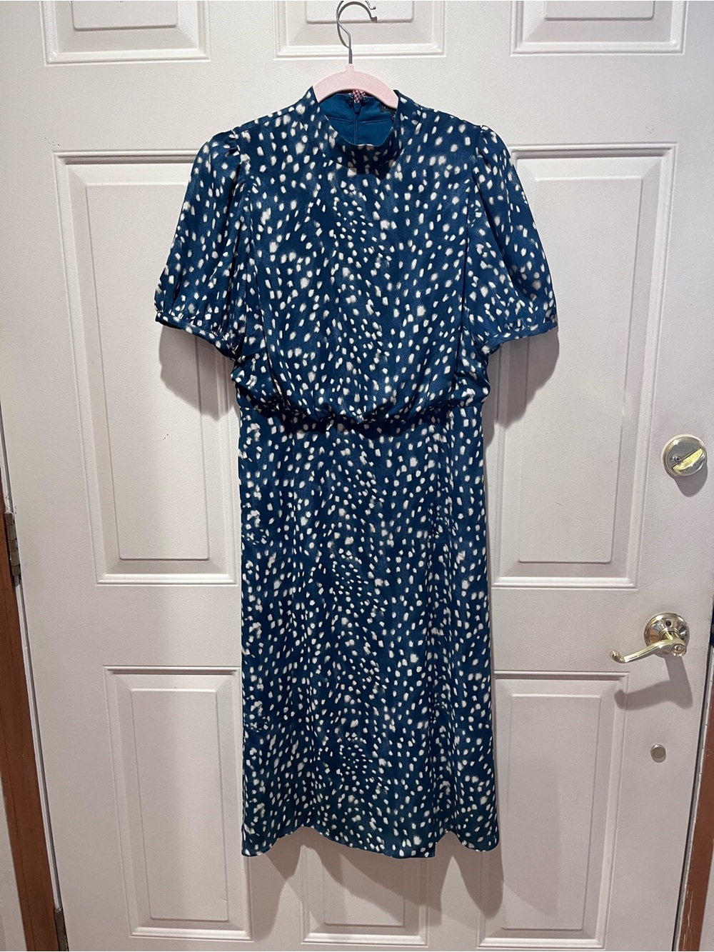 Ann Taylor Teal and White Printed Short Puff Sleeve Midi Dress